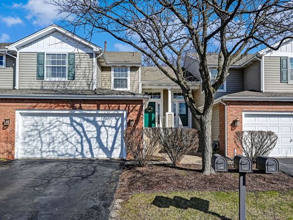 262 Waverly Court, Willowbrook, IL 60527