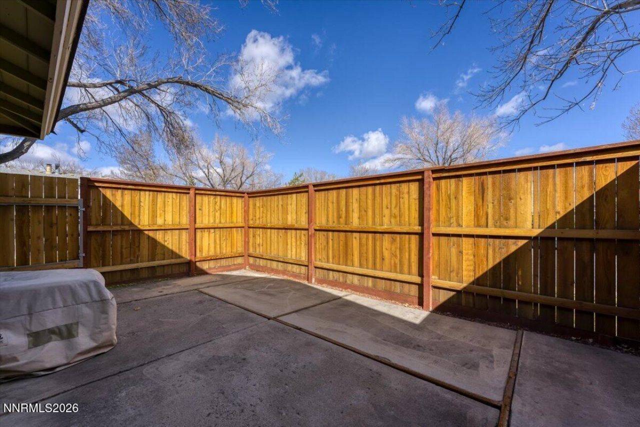 909 Mesa Ridge Drive, Unit 1, Sparks, NV 89434 Photo