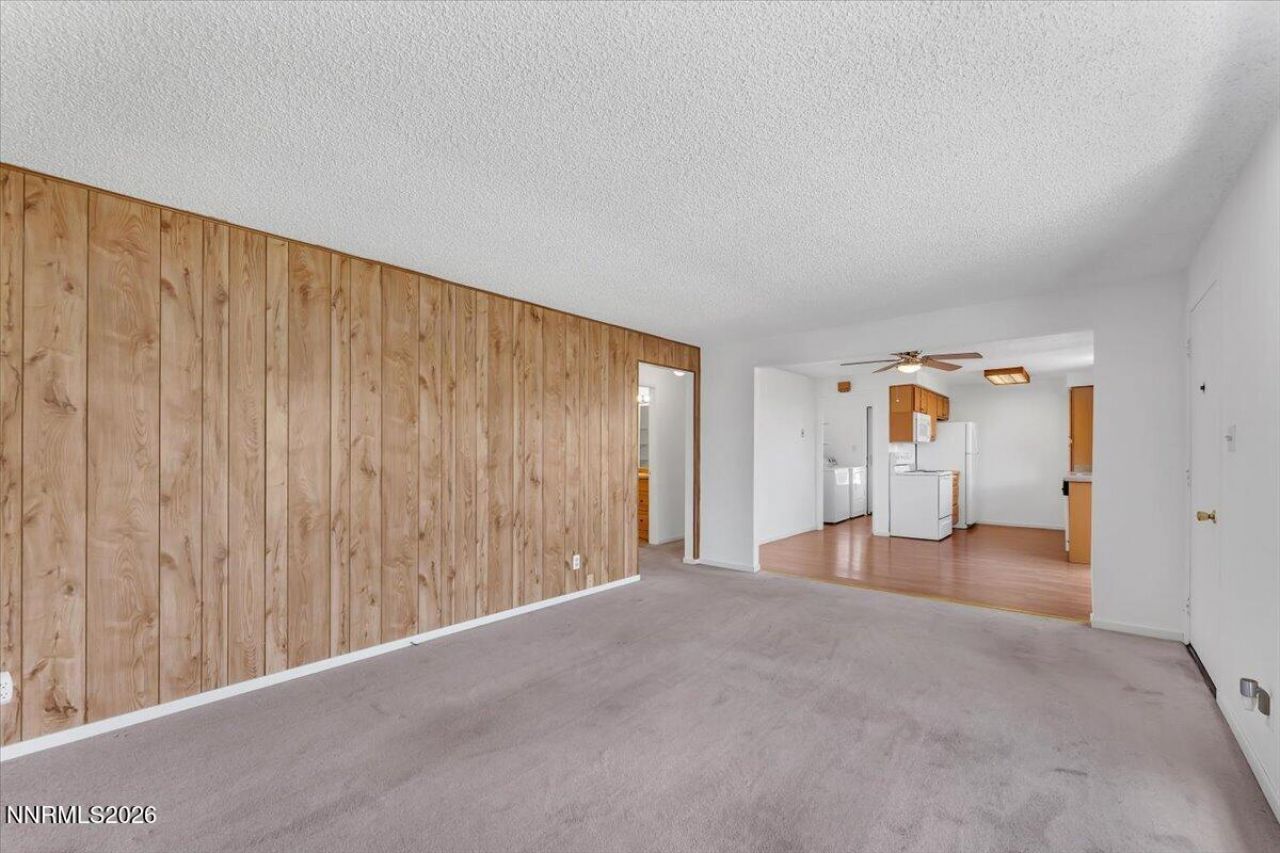 909 Mesa Ridge Drive, Unit 1, Sparks, NV 89434 Photo