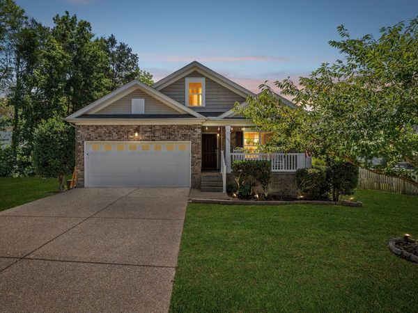 1380 Creekside Dr , Nolensville, TN 37135