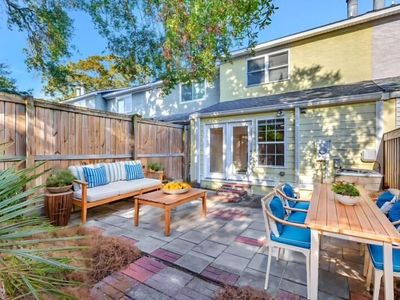 710 Davenport Drive, Mount Pleasant, SC 29464