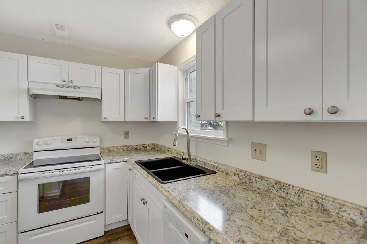 710 Davenport Drive Photo 6