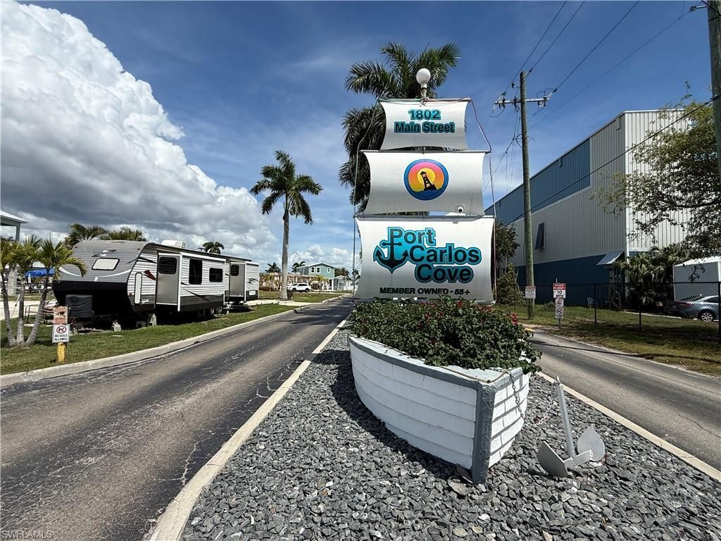 52 Doubloon Way, Fort Myers Beach, FL 33931 Photo
