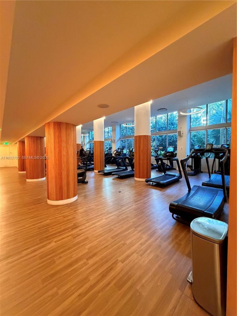 1500 Bay Rd, Unit 1126S, Miami Beach, FL 33139 Photo