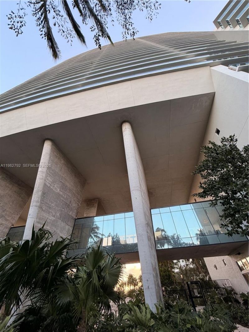 1500 Bay Rd, Unit 1126S, Miami Beach, FL 33139 Photo