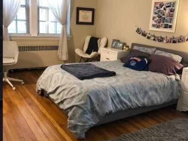 1490 Beacon, Unit 2, Brookline, MA 02446