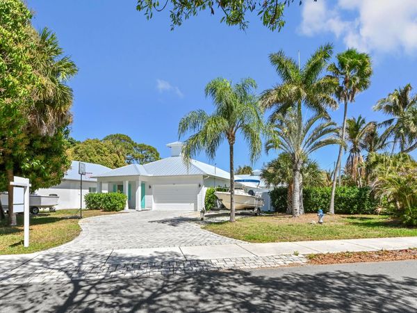 443 SE Dolphin Drive, Stuart, FL 34996