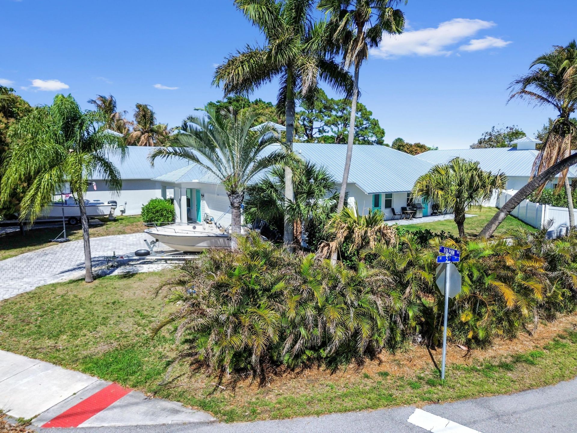 443 SE Dolphin Drive, Stuart, FL 34996 Photo