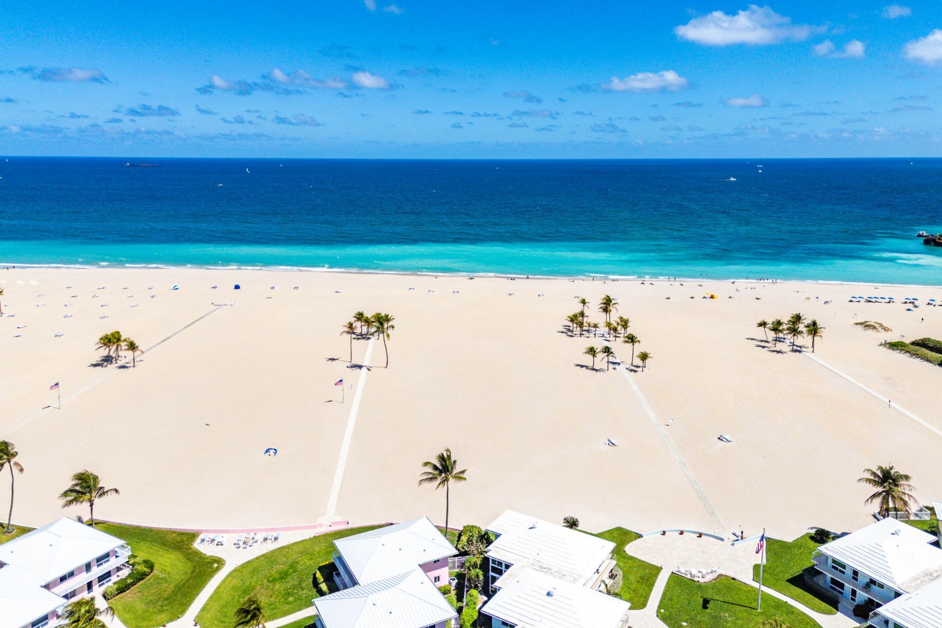 1900 S Ocean Drive, Unit 702, Fort Lauderdale, FL 33316 Photo