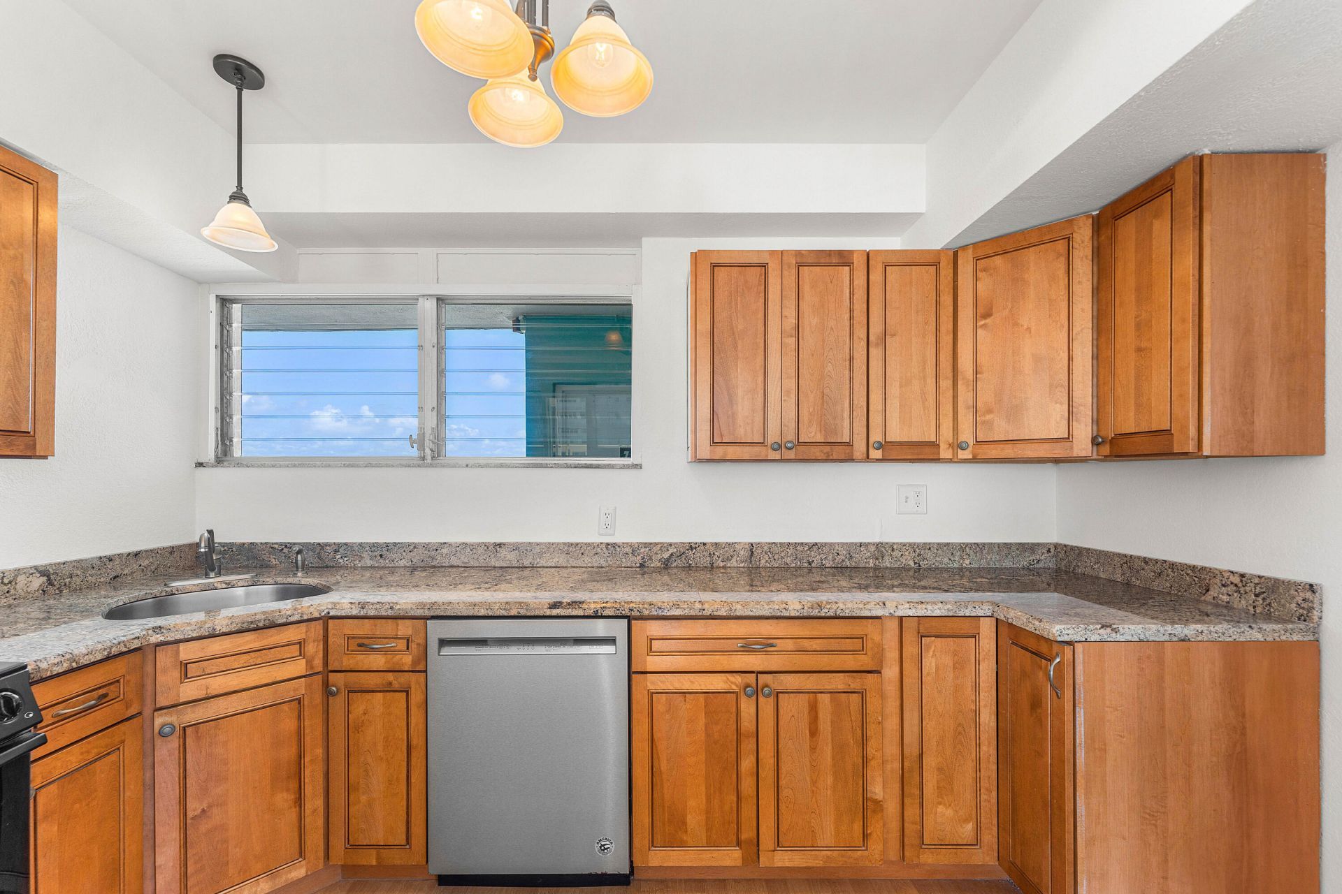 1900 S Ocean Drive, Unit 702, Fort Lauderdale, FL 33316 Photo