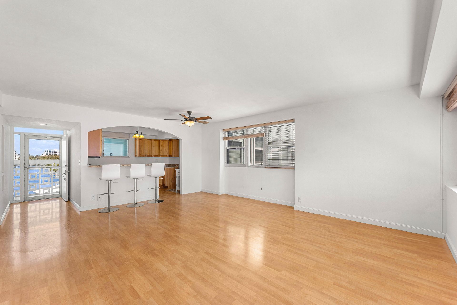 1900 S Ocean Drive, Unit 702, Fort Lauderdale, FL 33316 Photo