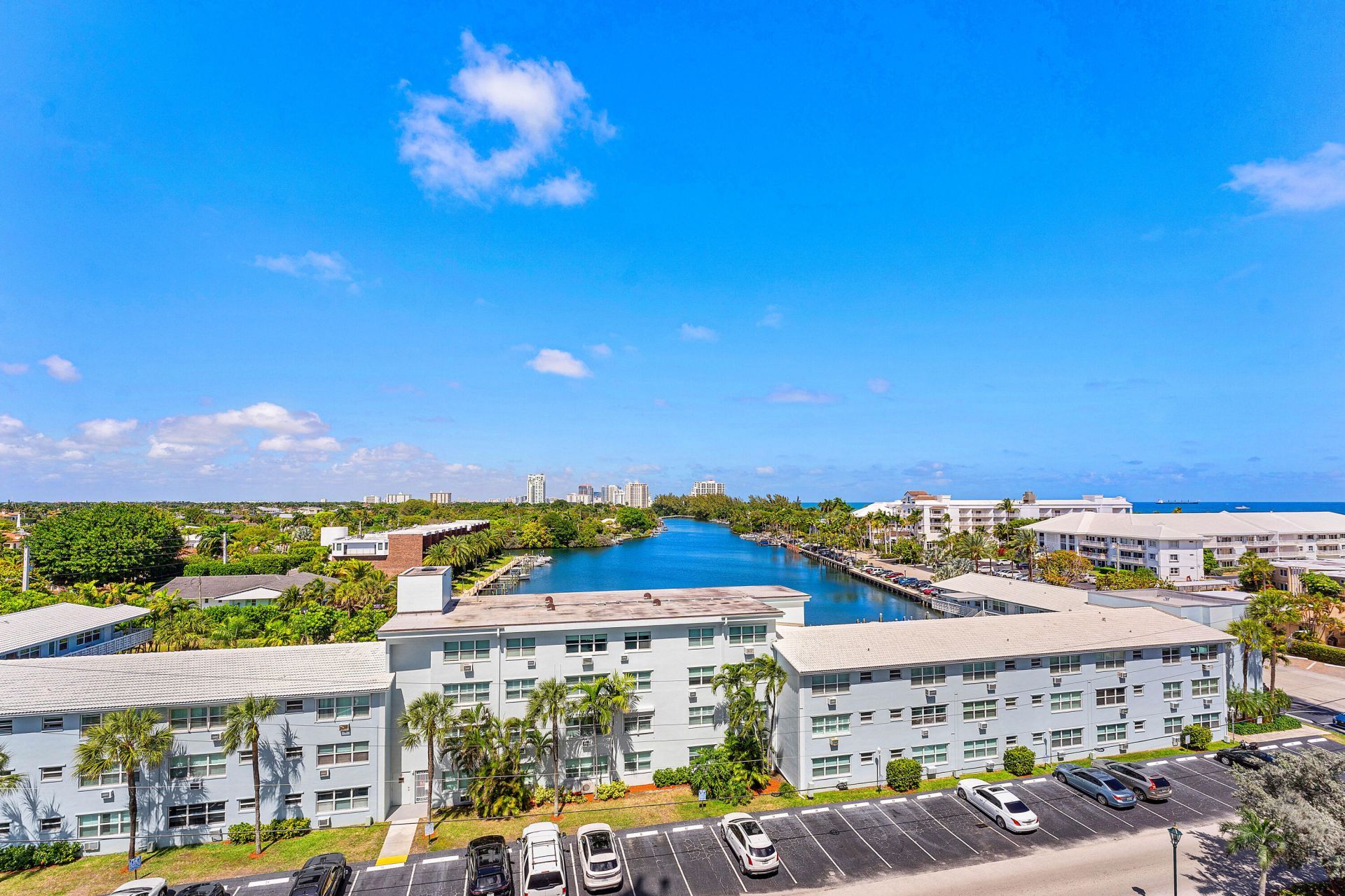 1900 S Ocean Drive, Unit 702, Fort Lauderdale, FL 33316 Photo