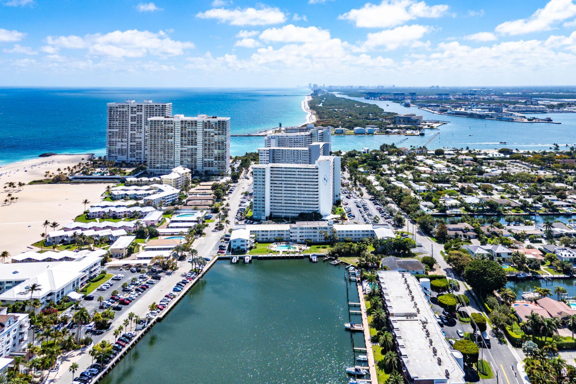 1900 S Ocean Drive, Unit 702, Fort Lauderdale, FL 33316 Photo