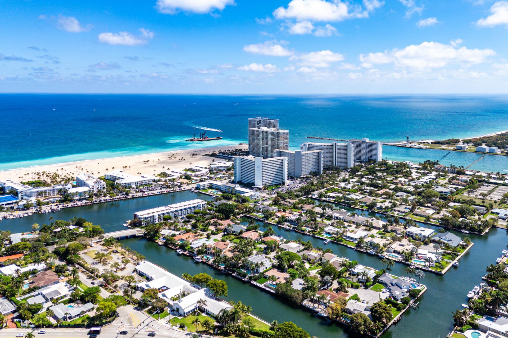 1900 S Ocean Drive, Unit 702, Fort Lauderdale, FL 33316 Photo