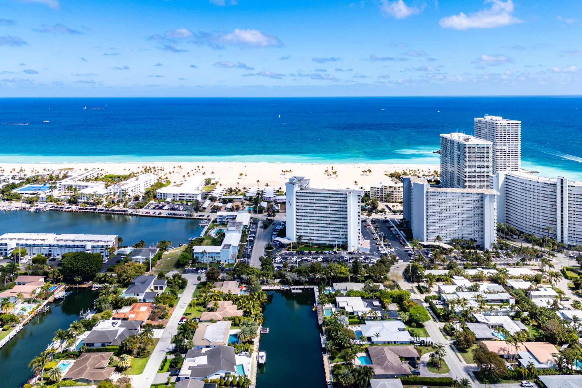 1900 S Ocean Drive, Unit 702, Fort Lauderdale, FL 33316 Photo