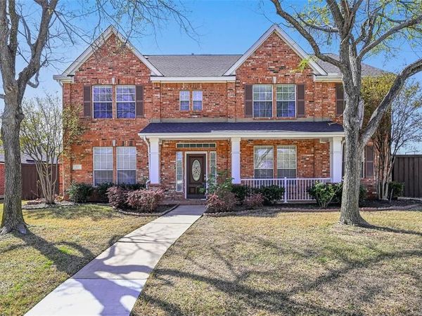 917 Crestview Drive, Coppell, TX 75019