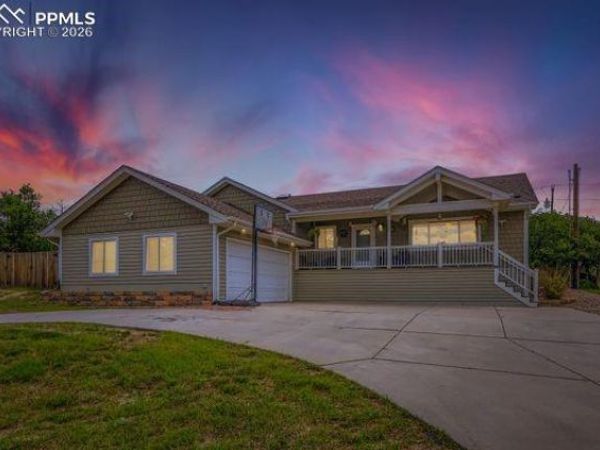 815 Meadow Lane, Palmer Lake, CO 80133