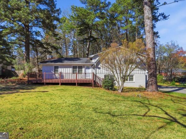 4716 Cheri Lynn Road NW, Acworth, GA 30101