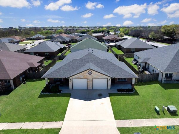 906 Yi Drive, Killeen, TX 76549