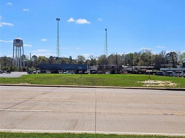 W COURT Street, Winnfield, LA 71483