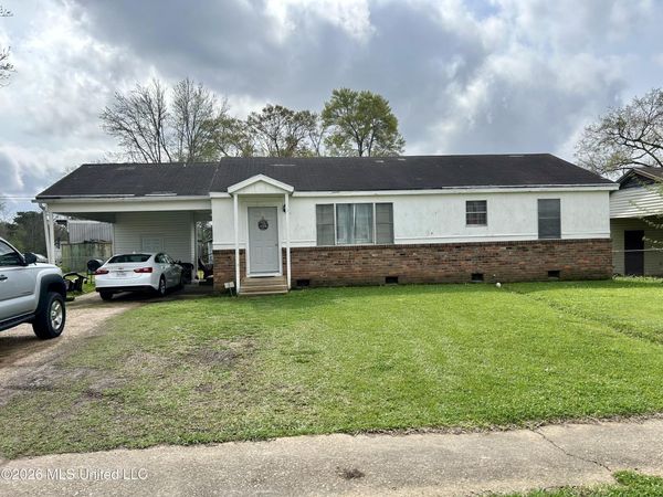 110 Main Street, Brookhaven, MS 39601