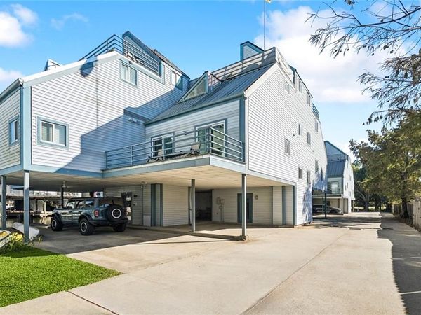 141 E HIGHWAY 22 Highway , Unit B2, Madisonville, LA 70447