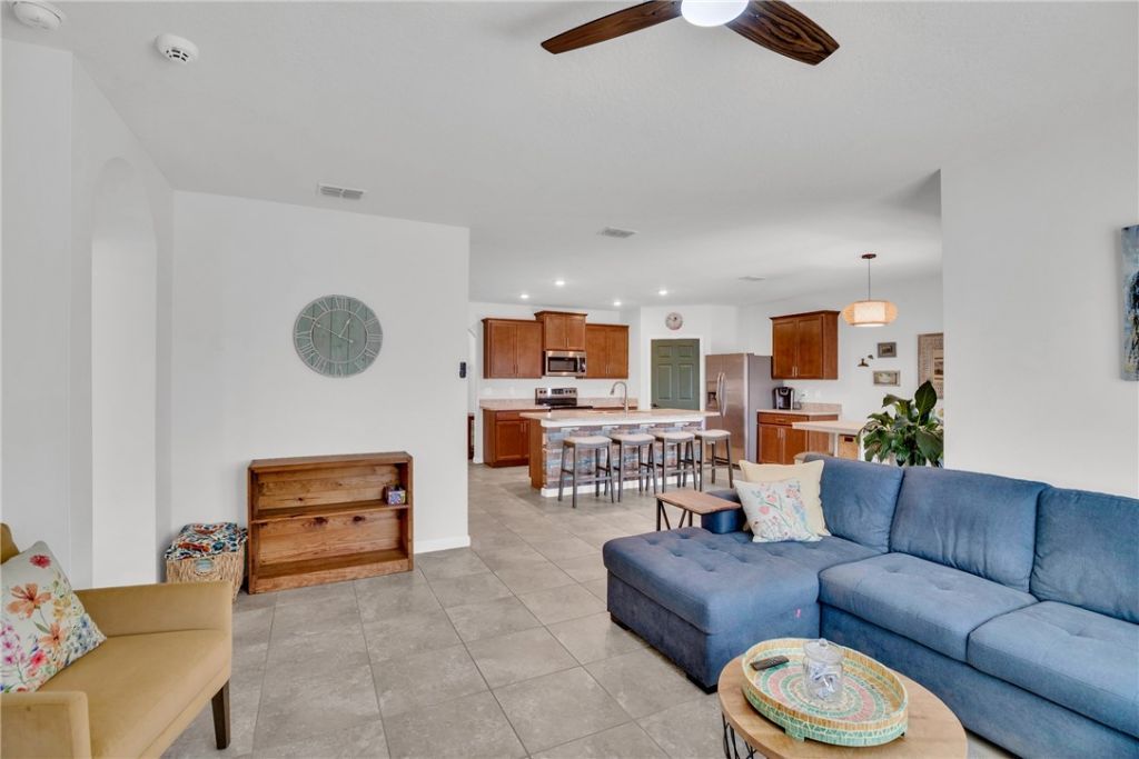 123 Larchmont Terrace, Sebastian, FL 32958 Photo