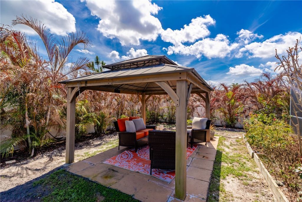 123 Larchmont Terrace, Sebastian, FL 32958 Photo