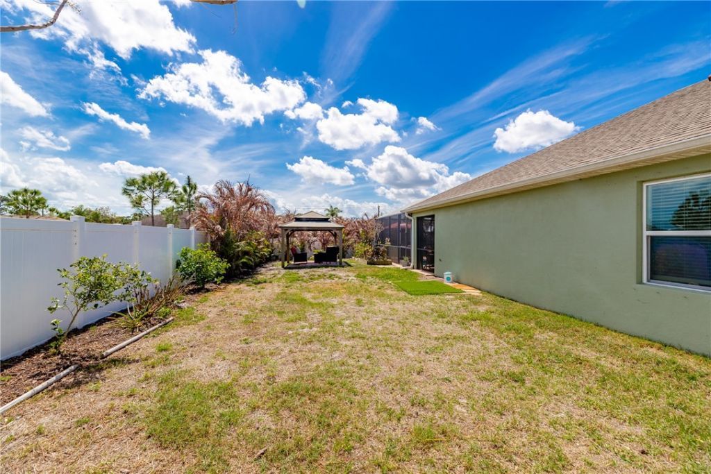 123 Larchmont Terrace, Sebastian, FL 32958 Photo