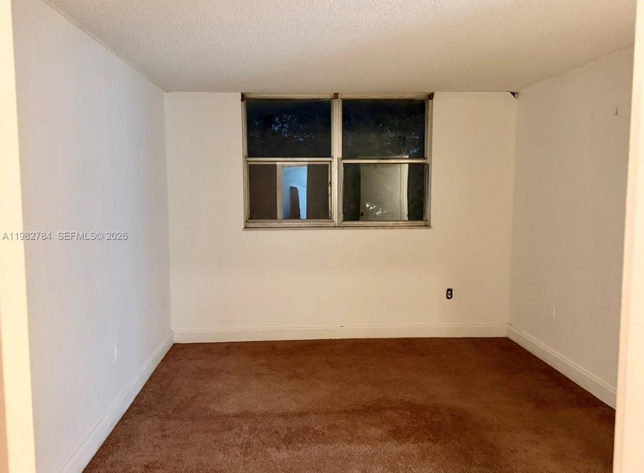 1805 Sans Souci Blvd, Unit 501, North Miami, FL 33181 Photo