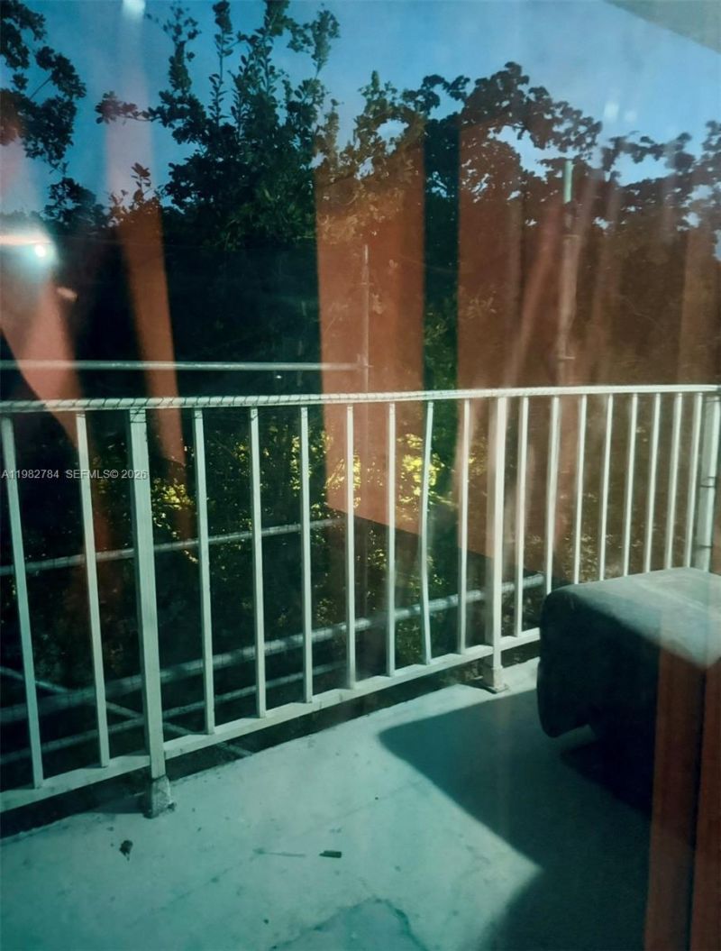 1805 Sans Souci Blvd, Unit 501, North Miami, FL 33181 Photo