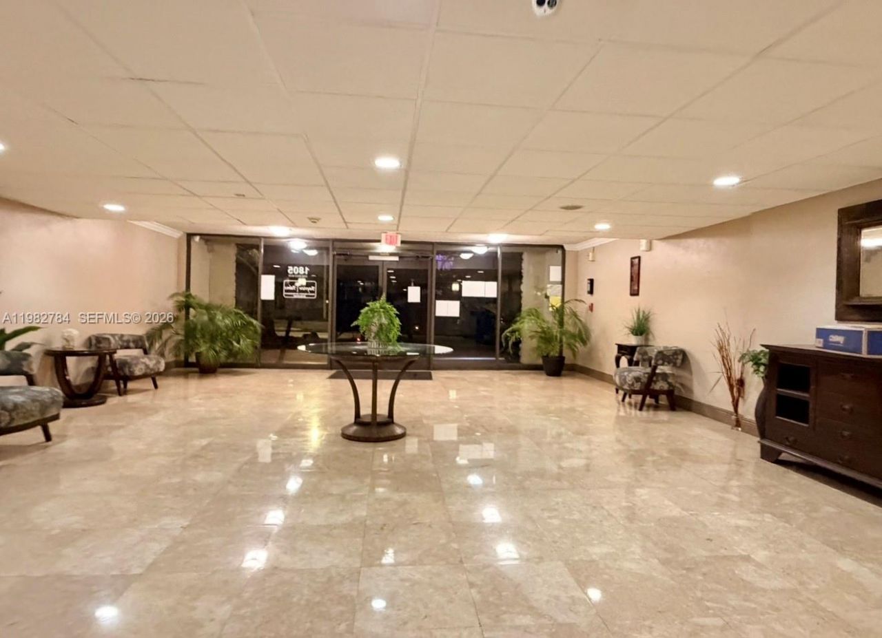 1805 Sans Souci Blvd, Unit 501, North Miami, FL 33181 Photo