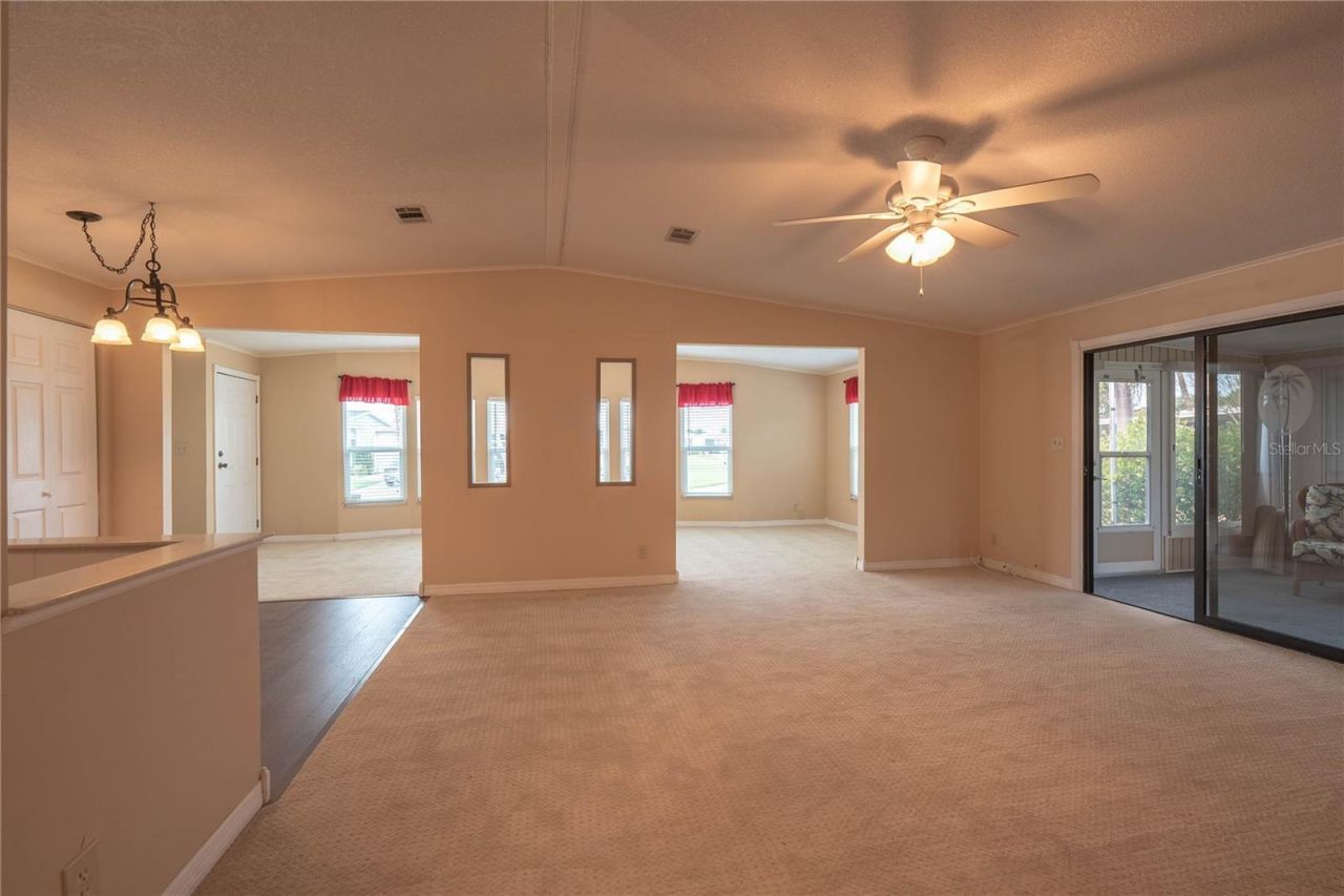 5910 Majestic Way, Palmetto, FL 34221 Photo