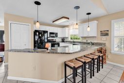 728 7th Ave. S photo 4