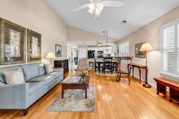 728 7th Ave. S photo 4