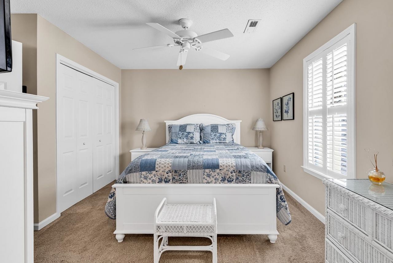 728 7th Ave. S Photo 9