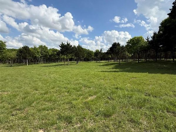 721 Rayburn Drive , DeSoto, TX 75115