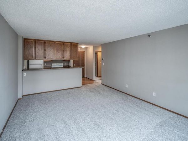 433 S 7th Street, Unit 1819, Minneapolis, MN 55415