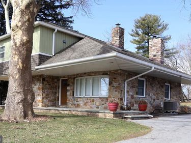 8297 MERTZTOWN ROAD, ALBURTIS, PA 18011