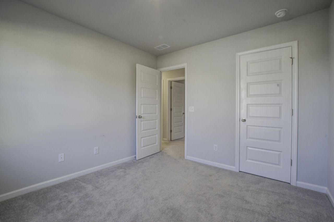 161 Paddle Boat Way Photo 17