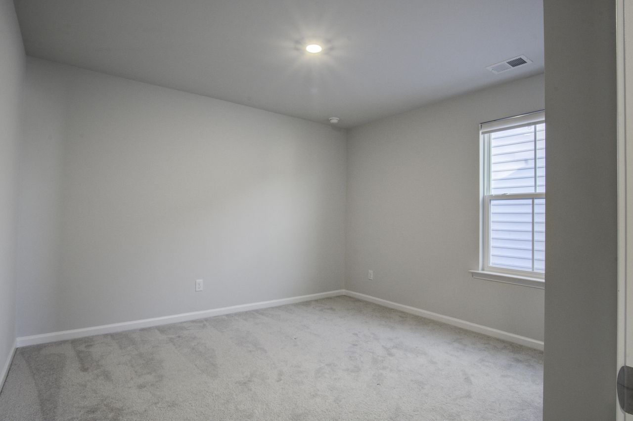 161 Paddle Boat Way Photo 18