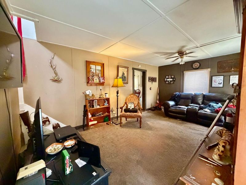 172 Hayward Street , Circleville, OH 43113 Photo 5