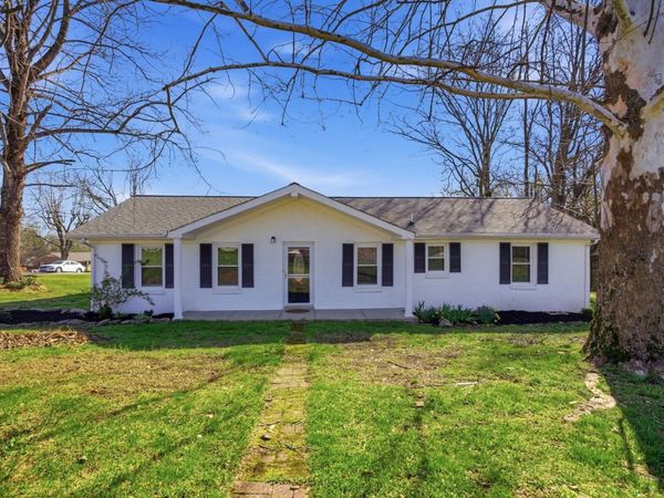 514 Lookout Dr , Columbia, TN 38401