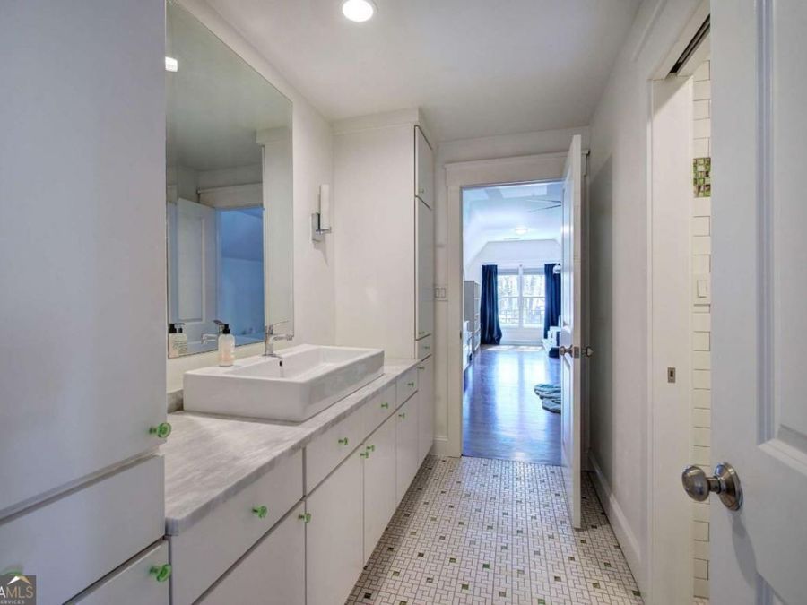 Property Image 42