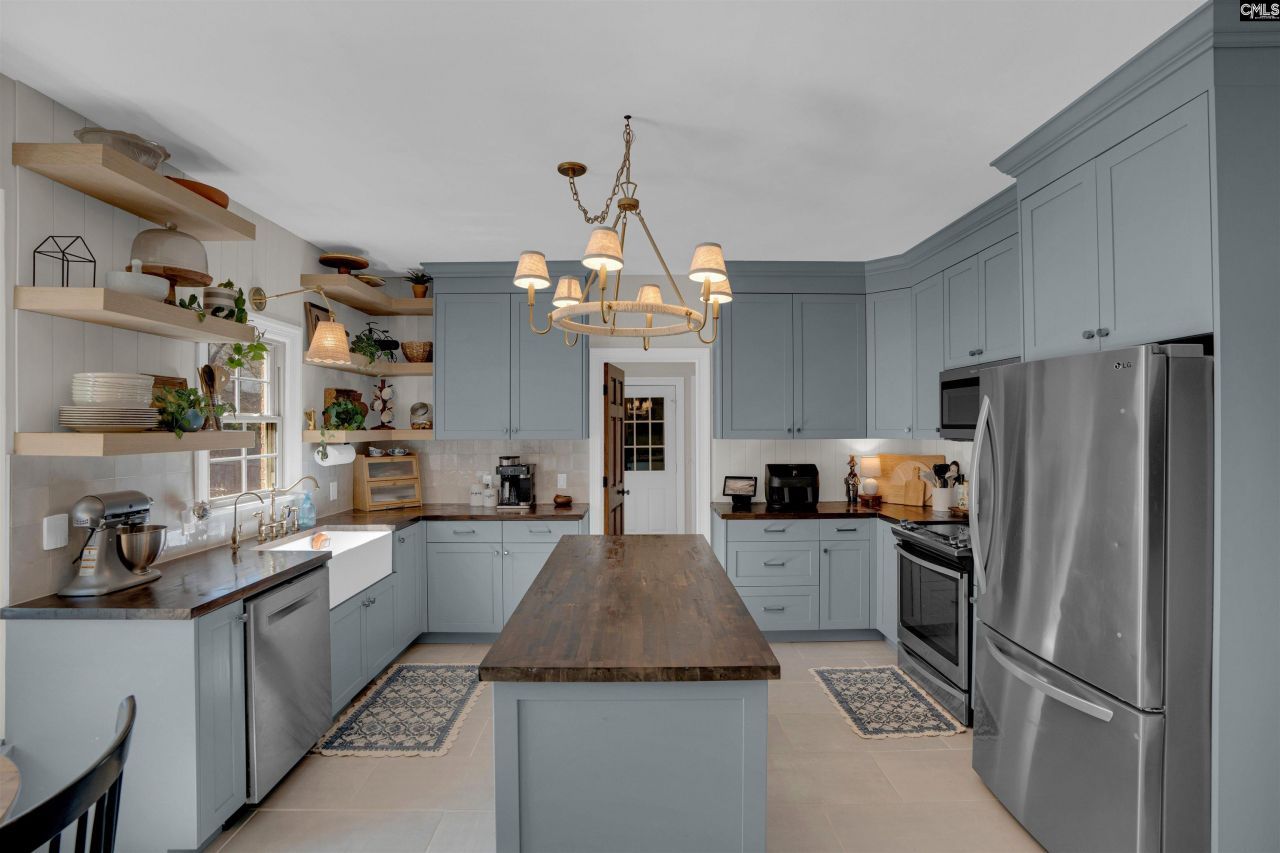 1 Brittany Way Photo 23