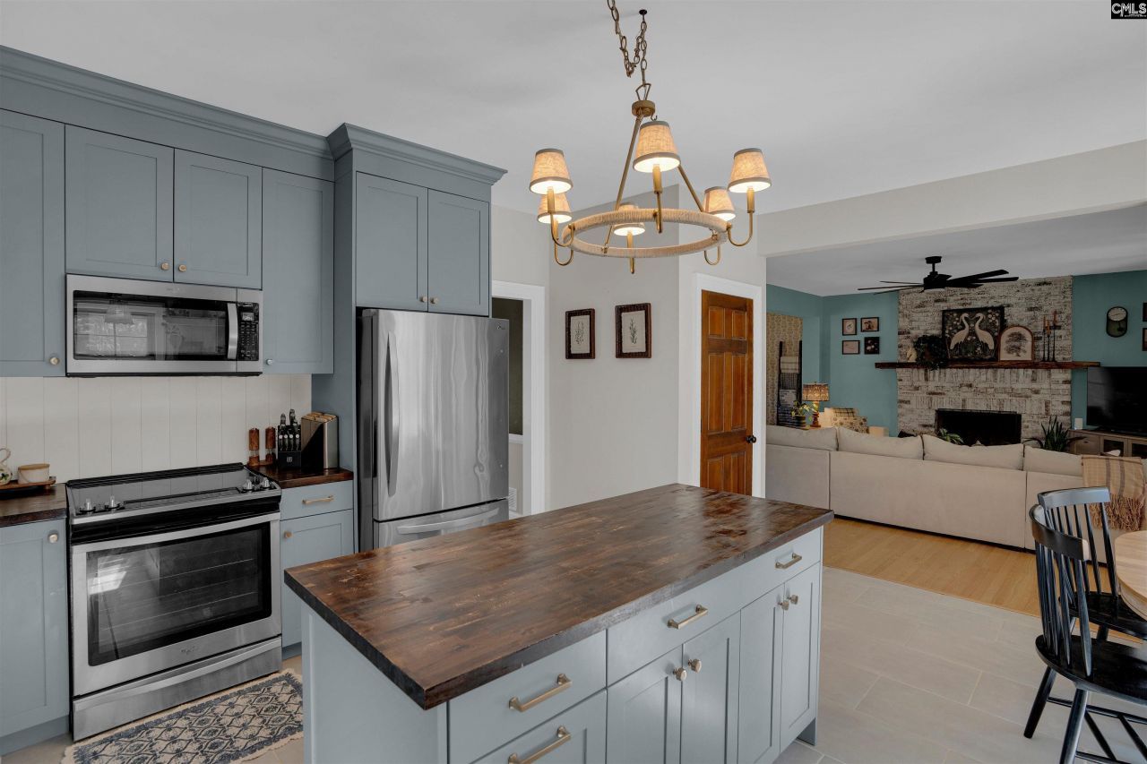 1 Brittany Way Photo 28