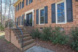 1 Brittany Way photo 4