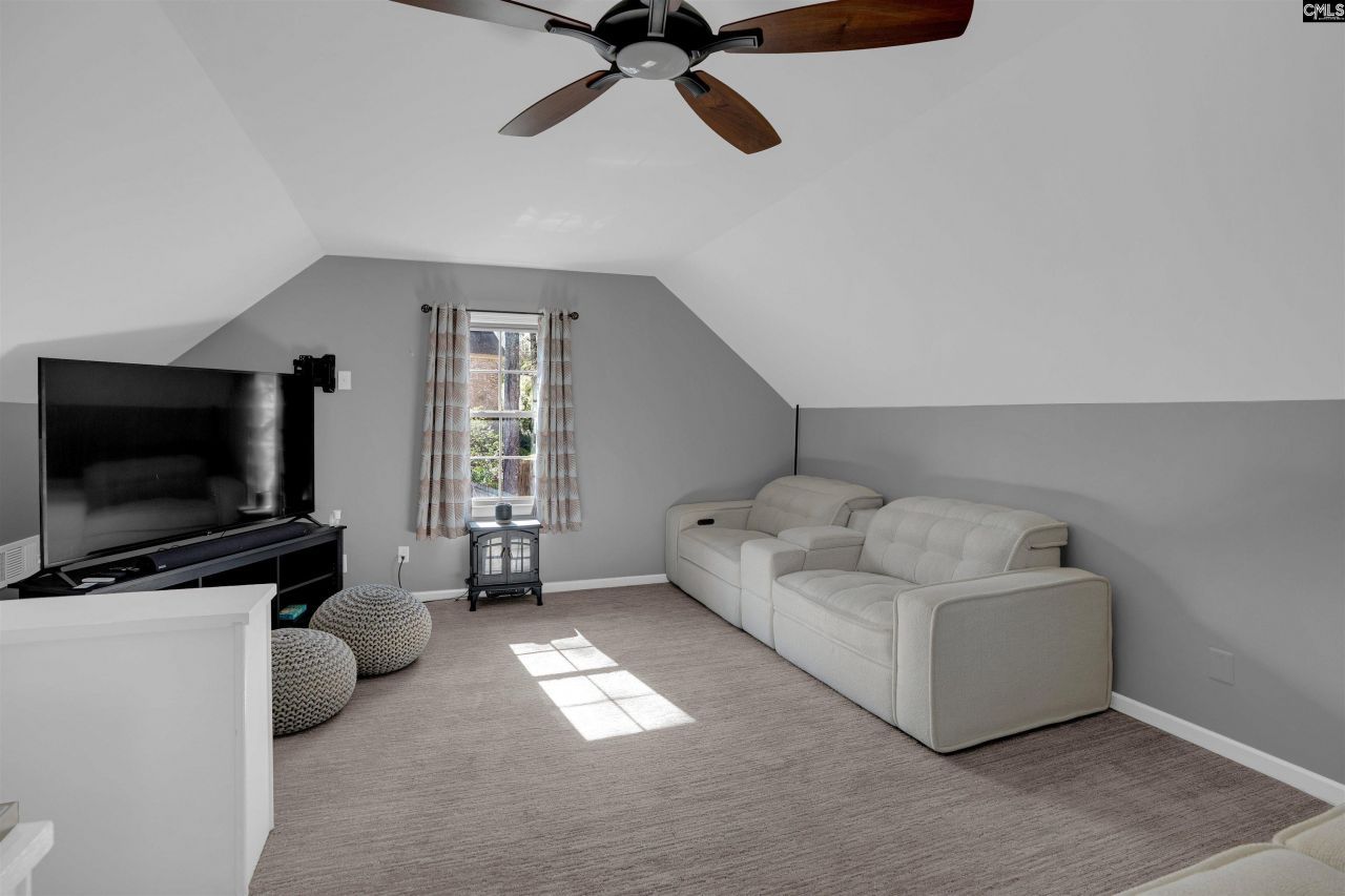 1 Brittany Way Photo 47