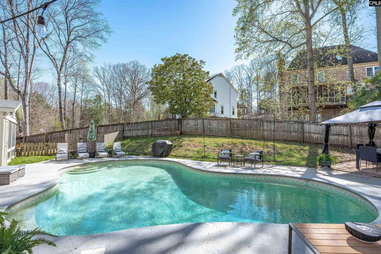 1 Brittany Way Photo 59