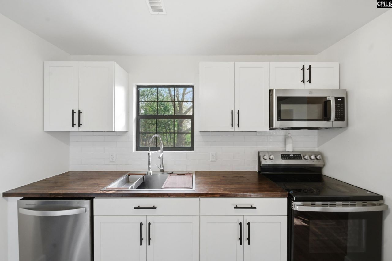 10225 Garners Ferry Road Photo 12